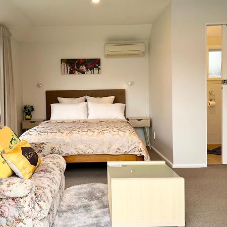 Cozy And Sunny Room Near City To Seapath Christchurch Kültér fotó