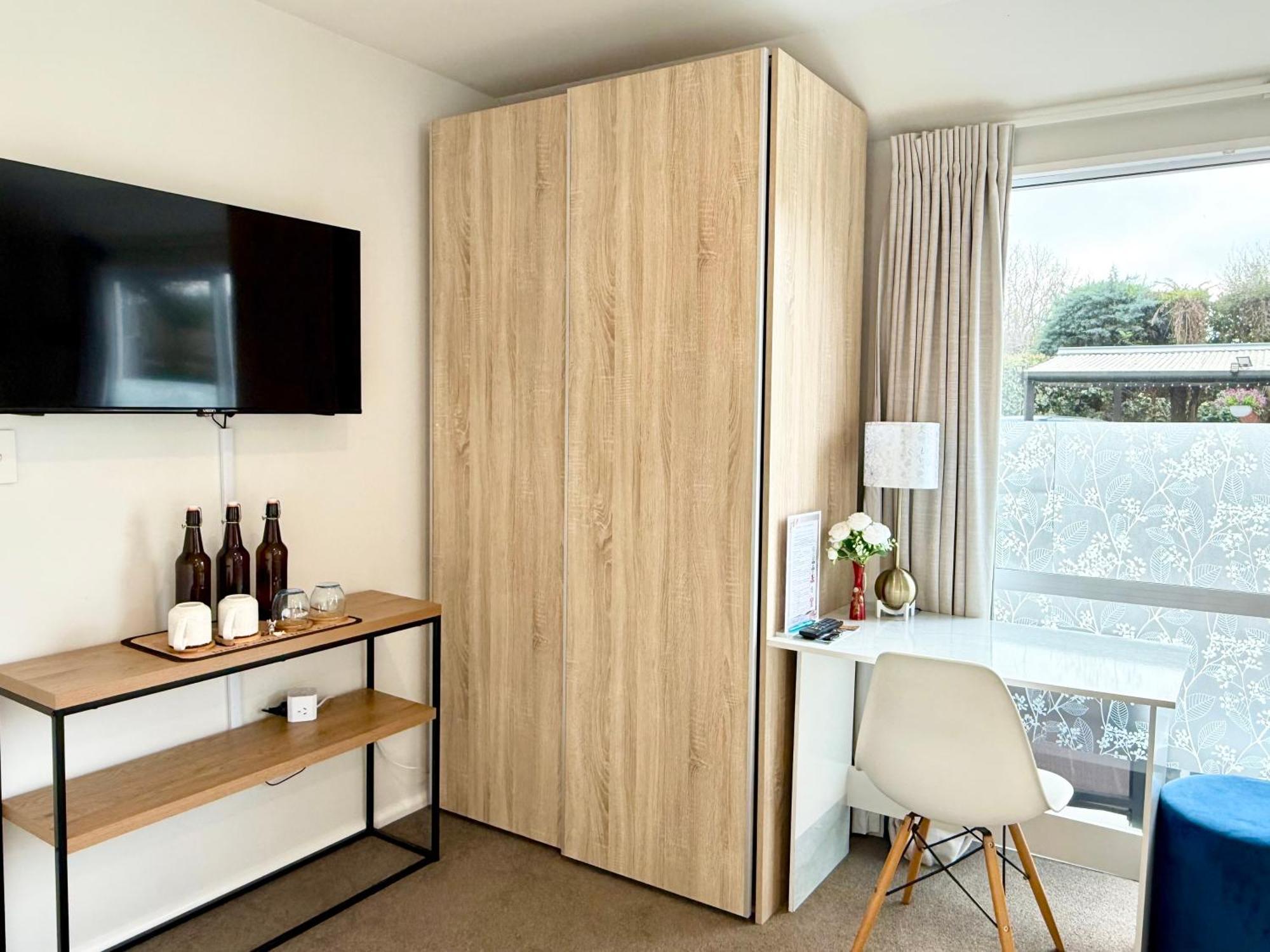 Cozy And Sunny Room Near City To Seapath Christchurch Kültér fotó